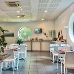 Zenitude Bordeaux - Hotel