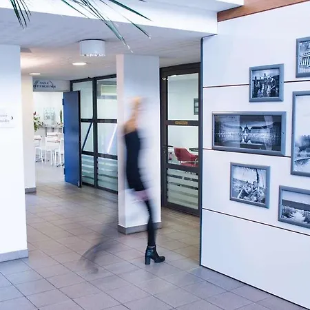 Готель Zenitude Bordeaux -