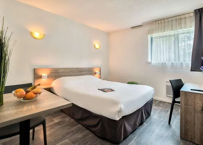 Zenitude Bordeaux - Hotel *