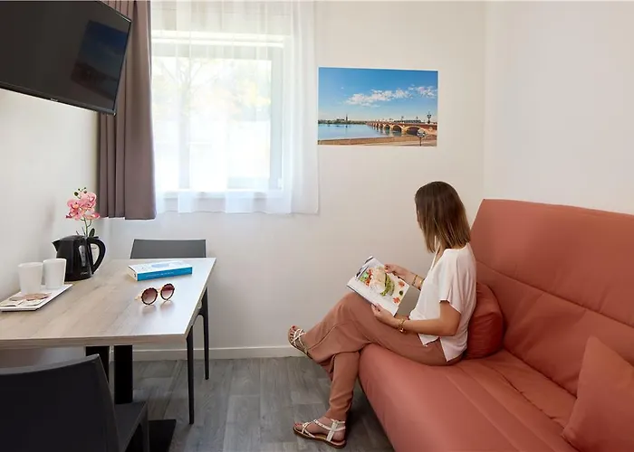 Готель Zenitude Bordeaux -